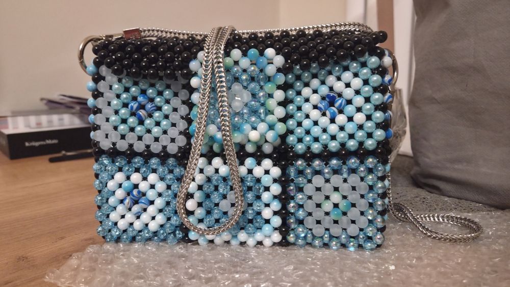 Torebka z koralików