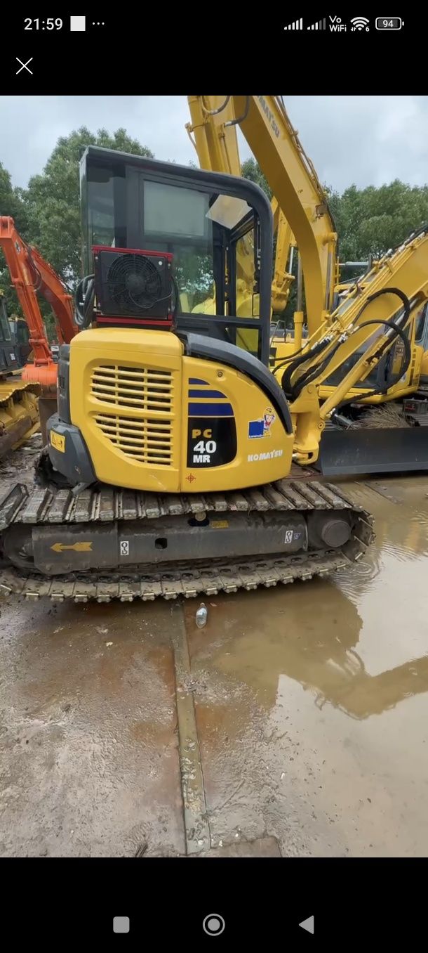 retroescavadora Komatsu PC 40
