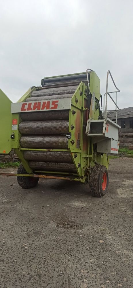 Прес-підбирач CLAAS Rollant 62 S