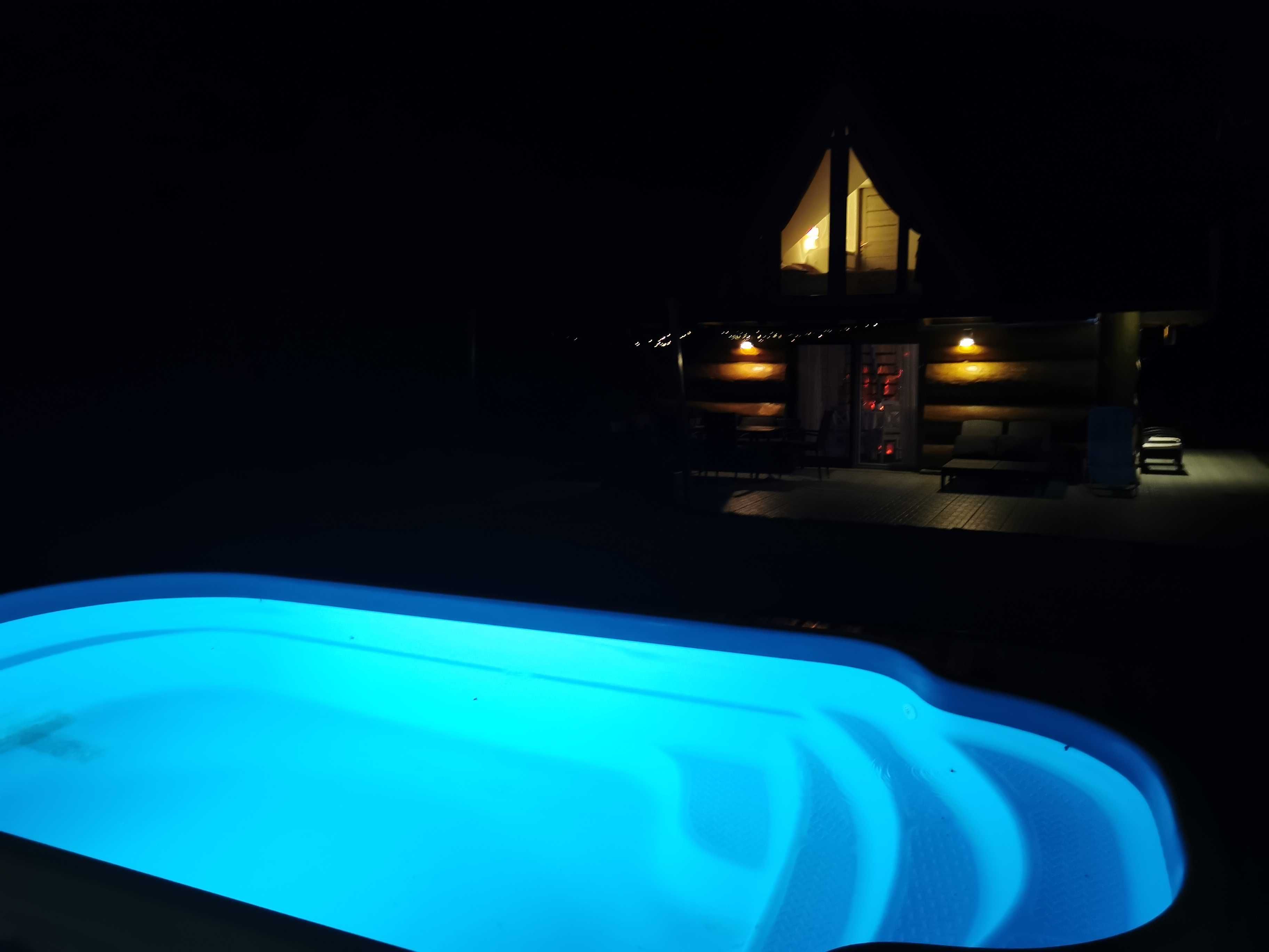 Gorące kąpiele w jacuzzi i saunie - romantyczny pobyt we dwoje MAZURY