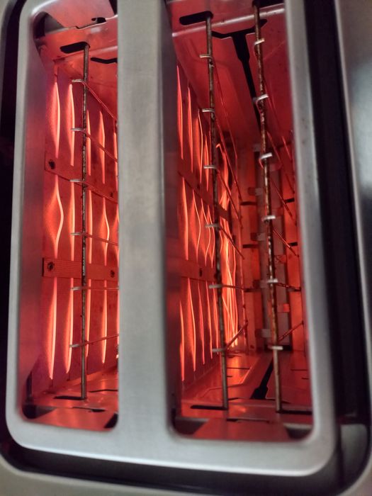 Продам тостер Tefal в Дніпрі