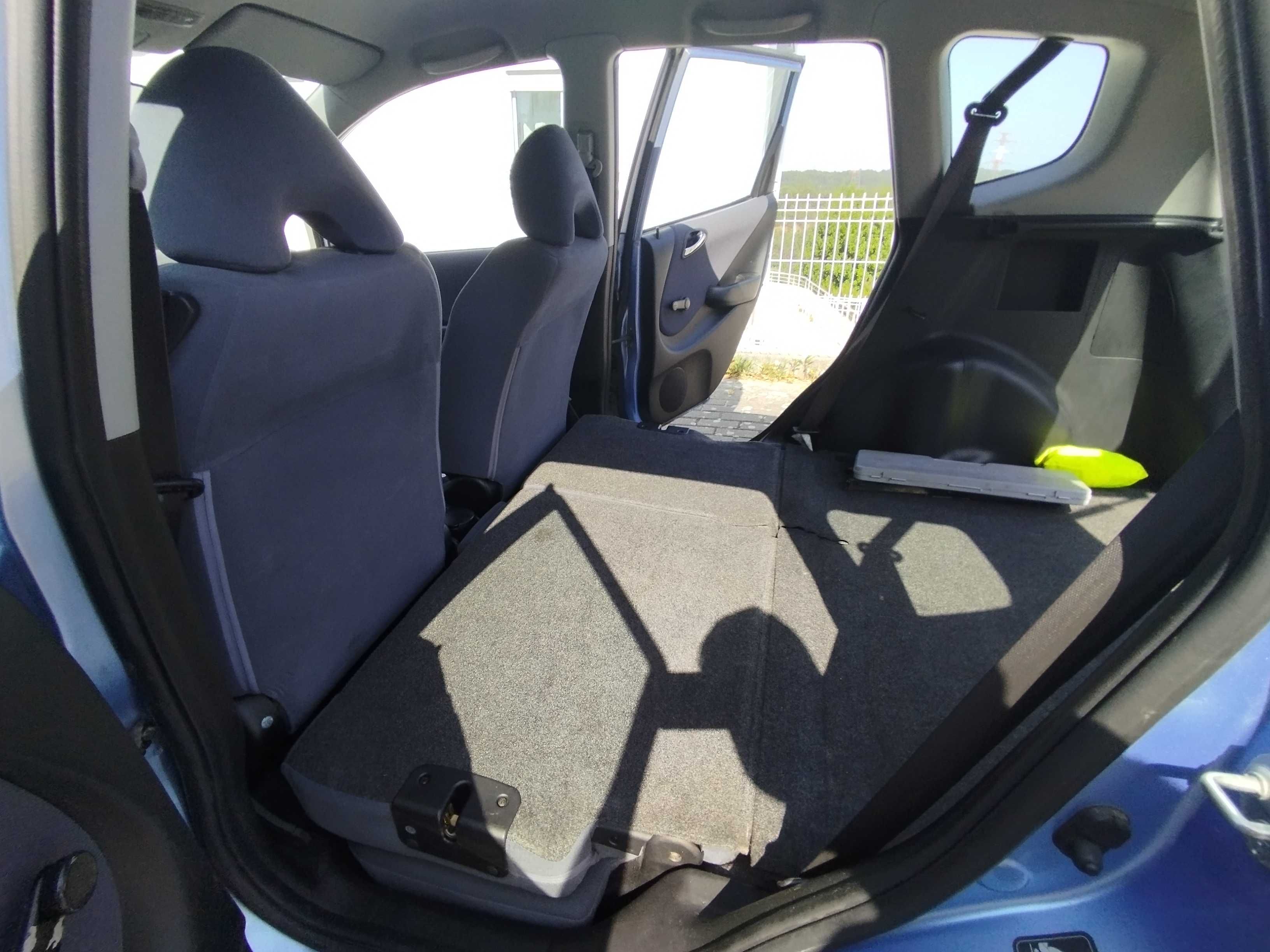 Honda Jazz 1.2 A/C 2004