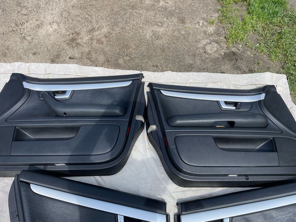 Komplet foteli do Audi A4 B6 B7 S-Line półskóra, alcantara