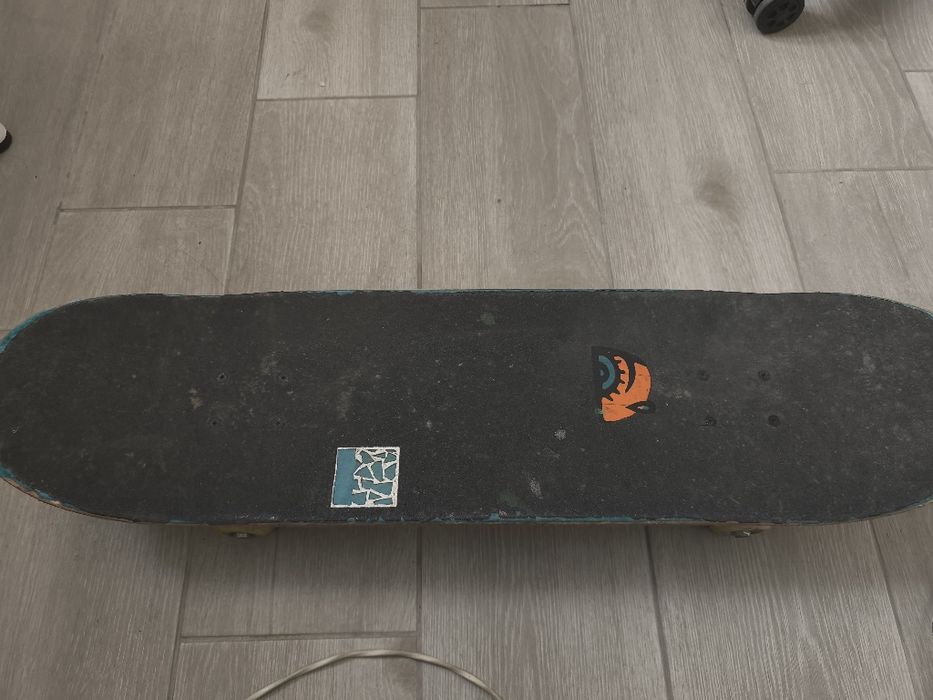 Skate usado com todas peças montadas