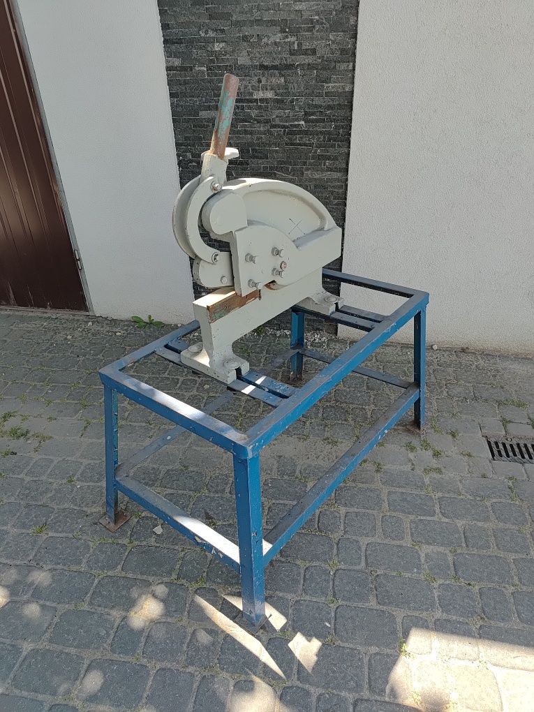 Gilotyna ręczna do blachy