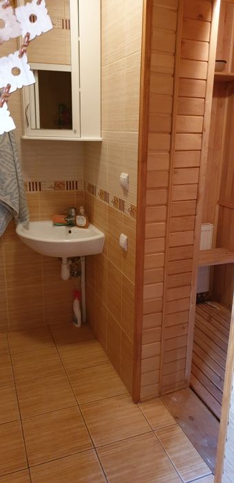 Будинок, літня кухня, 1 га землі з виходом до річки, с. Іванків