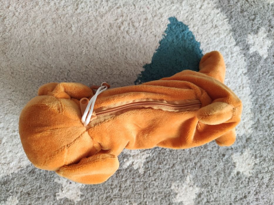 Piórnik piesek maskotka