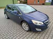 Sprzedam auto opel astra j