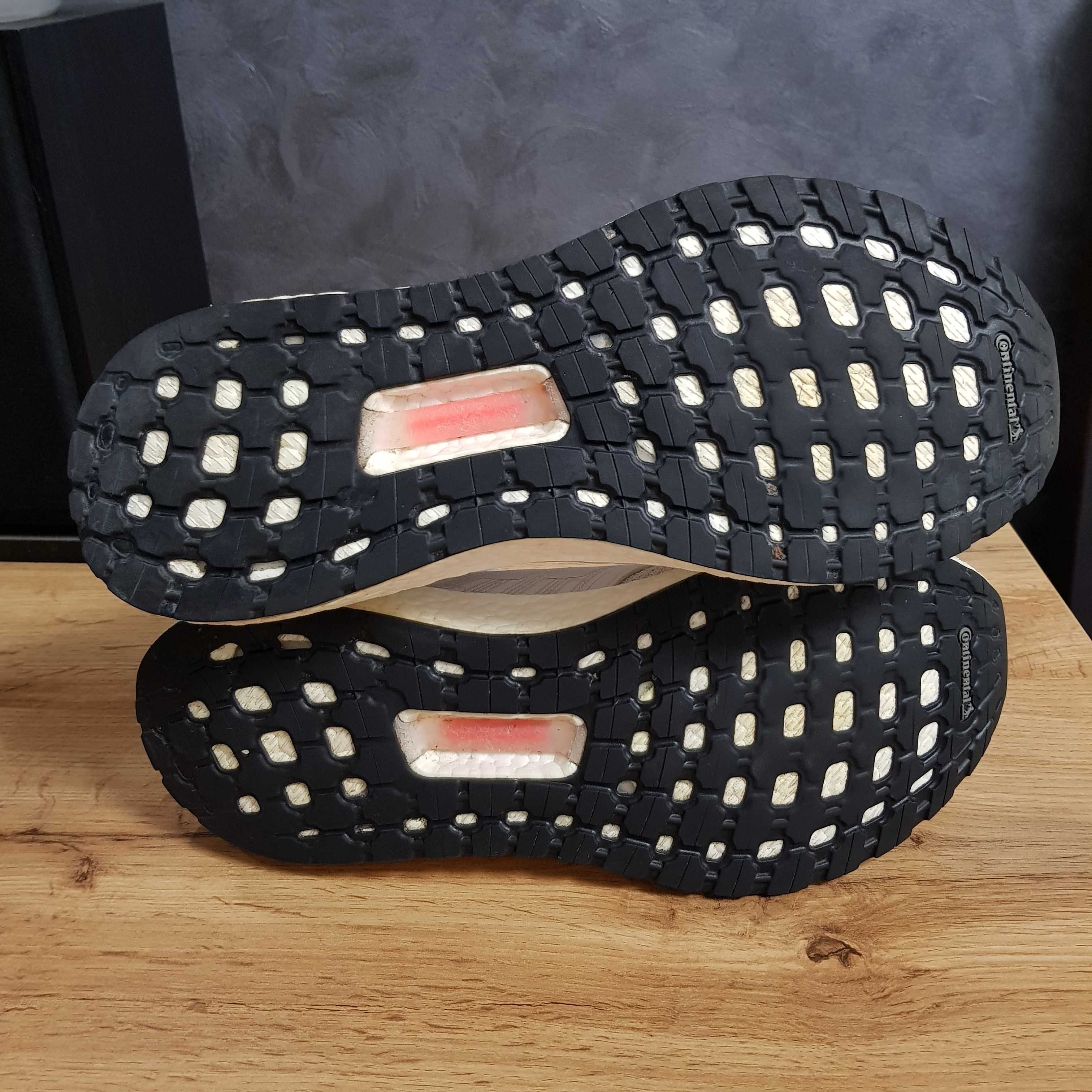 Чоловічі кросівки Adidas Ultraboost 20 р. 43