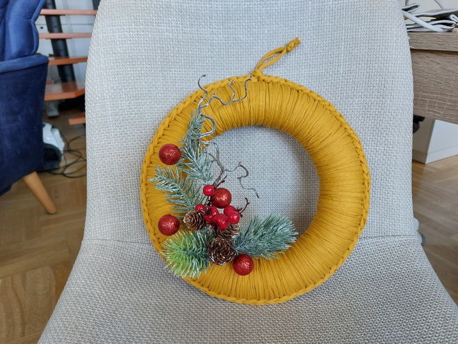 Wianek wieniec bożonarodzeniowy świąteczny