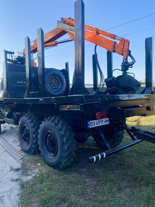 Зил 131 лесовоз з хранения