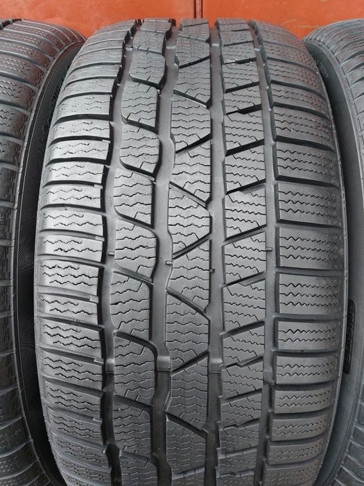 235/40/18 R18 Continental ContiWinterContact TS830P 4шт зима шини