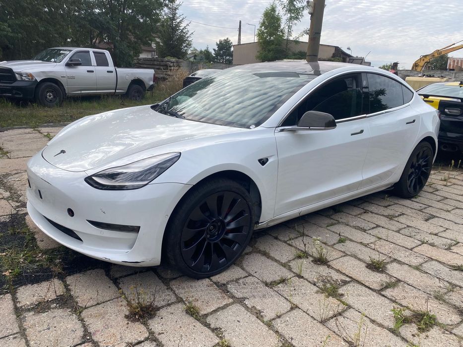 Tesla Model 3 4x4 * Performance * opolskie TESLA 3