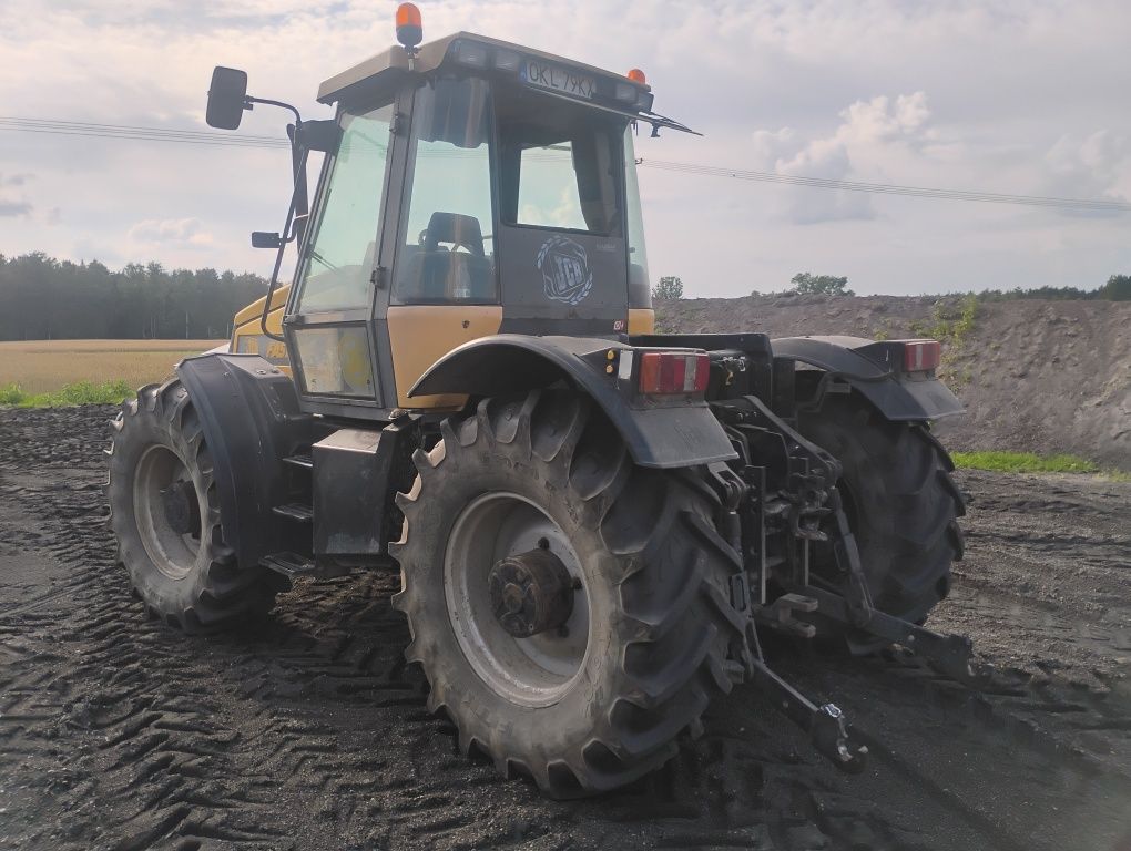 Jcb fastrac 1135