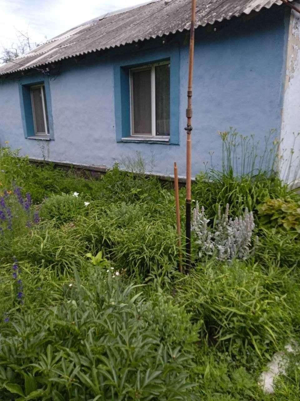 Продам дом с газом и удобствами