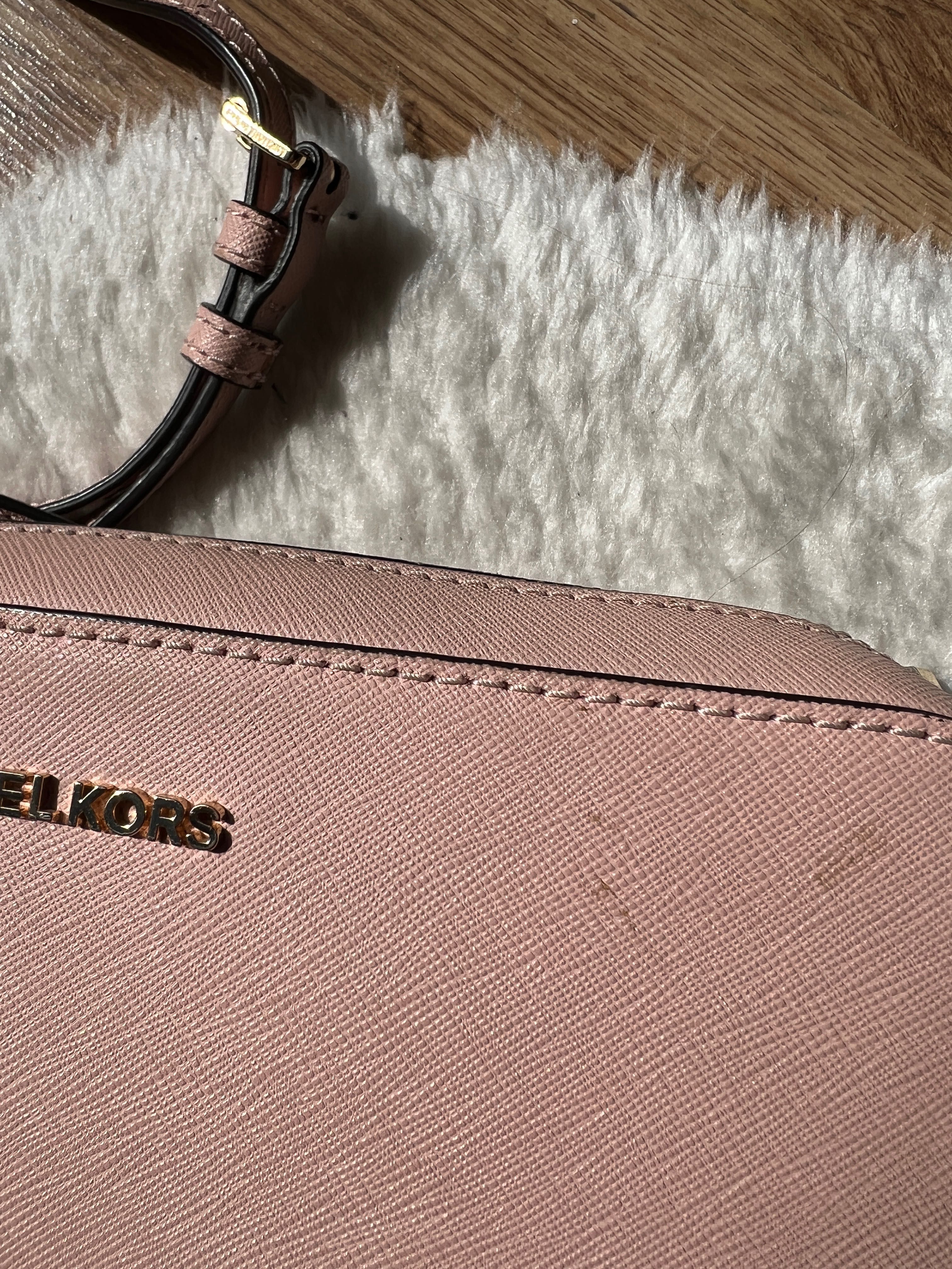 Torebka Michael Kors Jet Set Travel crossbody różowa na ramię