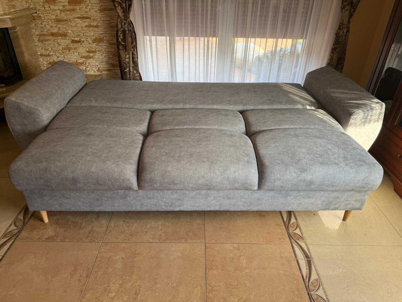 Sofa Elegant widoczna na zdjęciu dostępna od ręki !