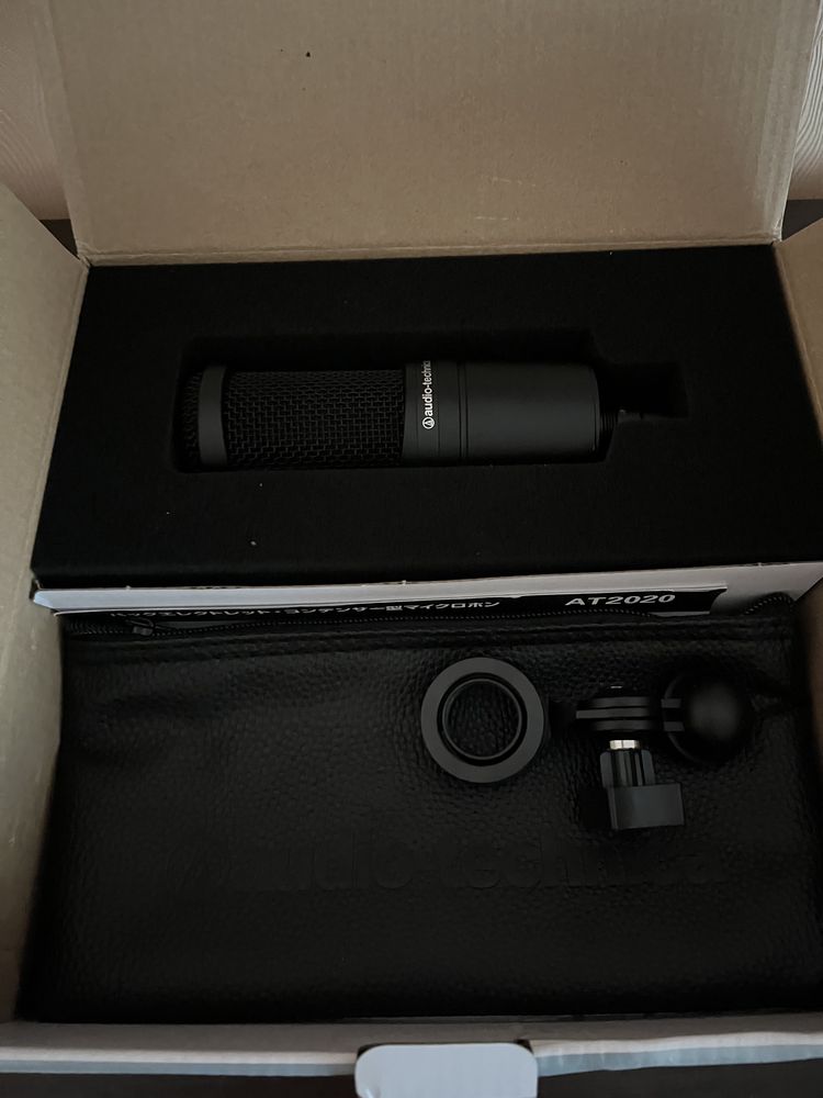 AT 2020 Audio-technika mic at2020