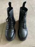 Взуття бренду Martens