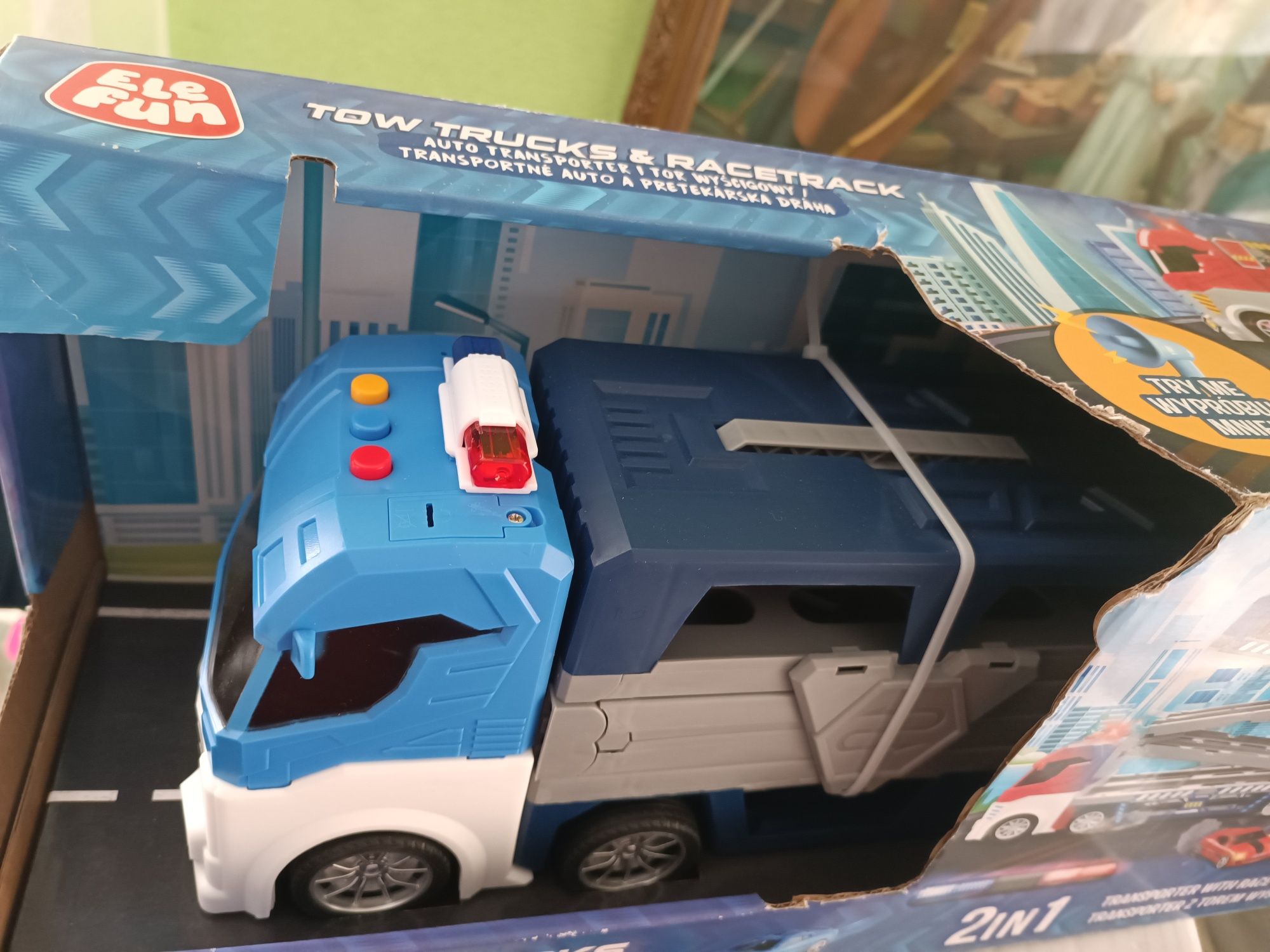 Nowe Auto transporter i tor wyścigowy interaktywne auto 2w1
