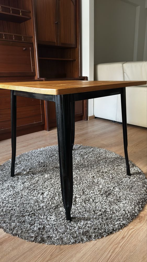 Mesa estilo industrial
