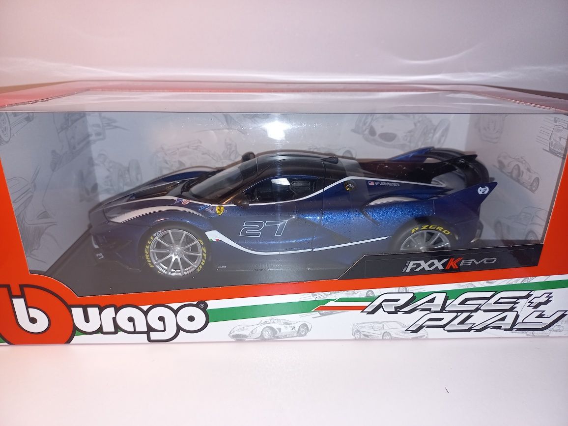 Bburago Ferrari FXX-K Evo,skala 1:18