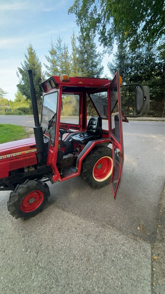 Mini Traktorek mitshubishi mt180HD