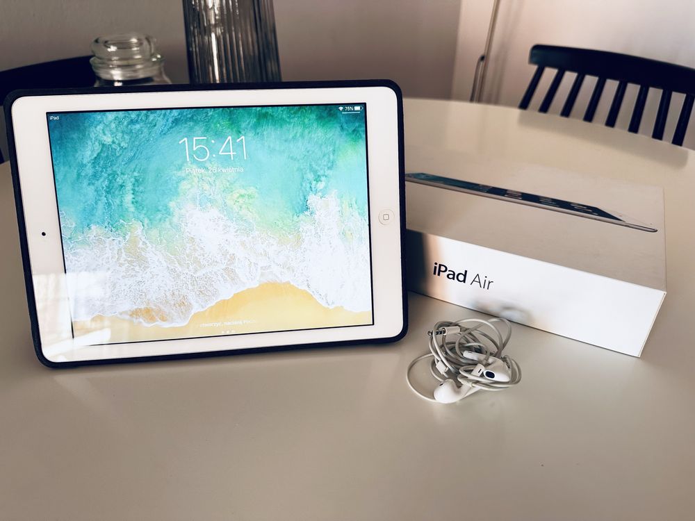 iPad Air Wi-Fi, 32 GB, White