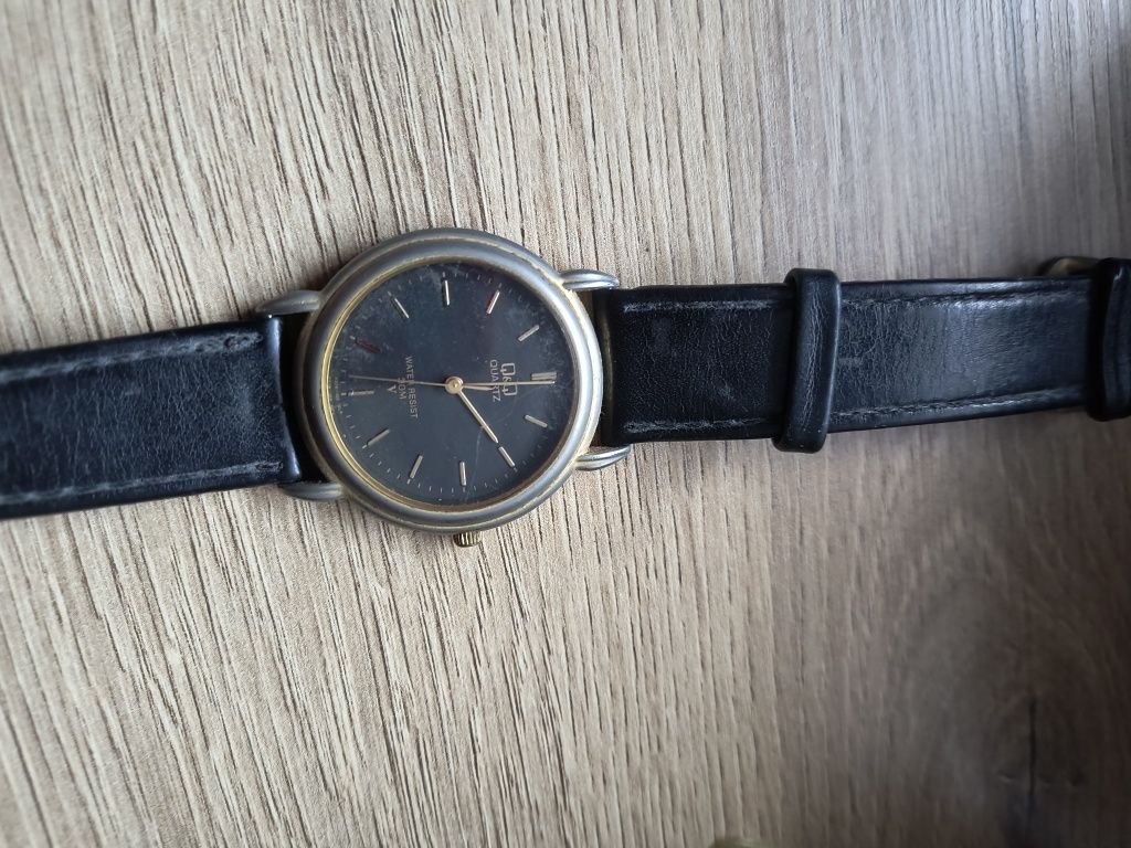 Zegarek Q&Q quartz skórzany nie chodzi
