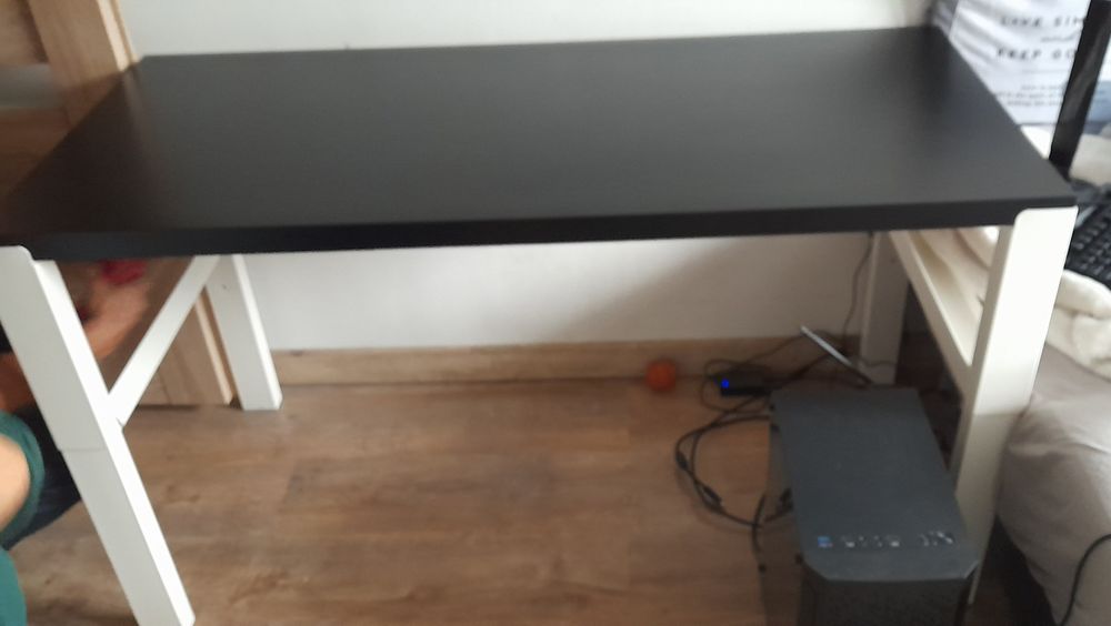 Biurko ikea 128 cm regulowana wysokość