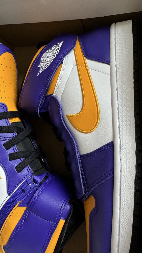 Nike Air Jordan 1 Hi FlyEase Lakers rozmiar 45.5 wkładka 29.5 cm Taxi