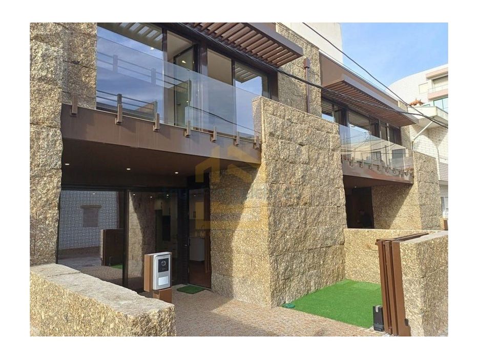 Moradia t2 NOVA A 100MT DA PRAIA DE A Ver-o-Mar, Póvoa de Varzim