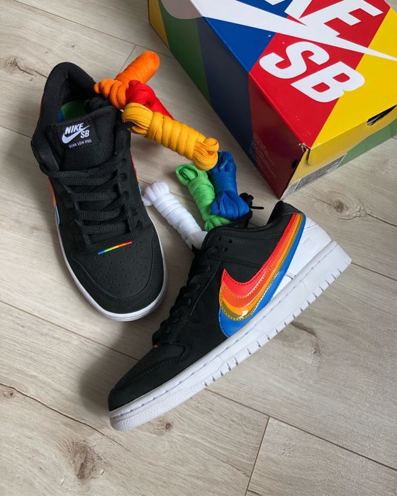 Nike Dunk SB “Polaroid”