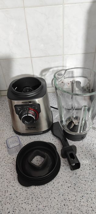 Блендер Tefal BL811D38  1200w