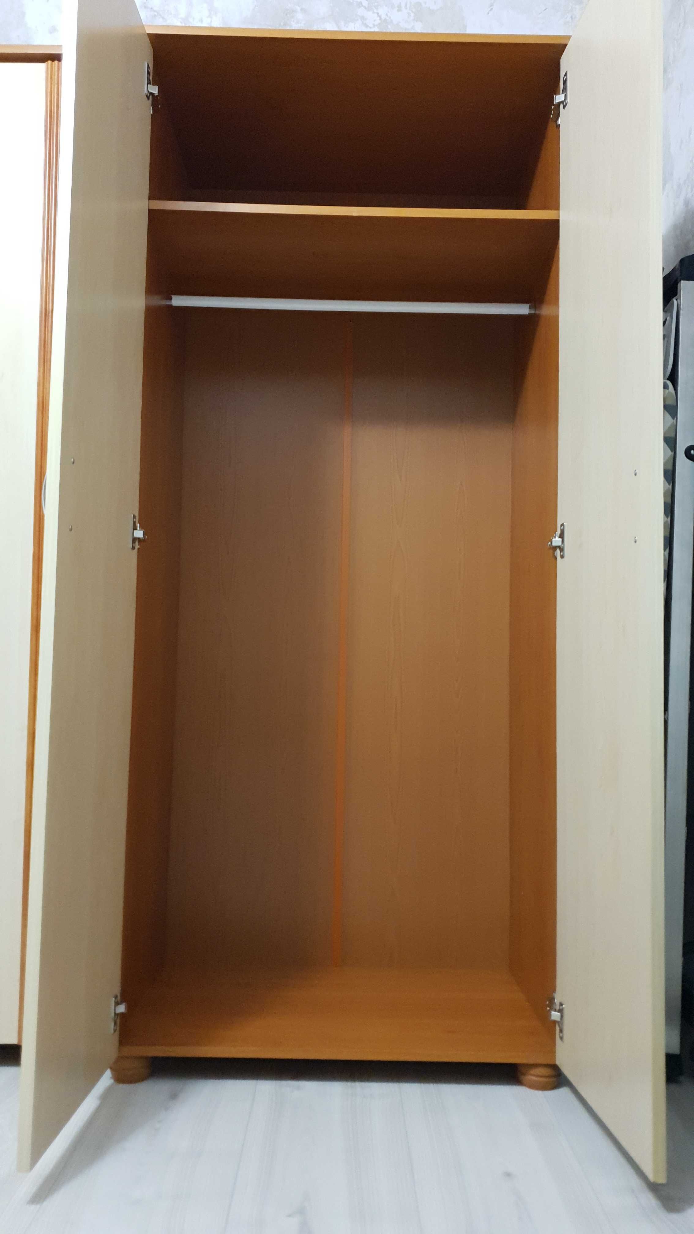 Meblościanka młodzieżowa  firmy "Meblomix" - zestaw 3 elementów!