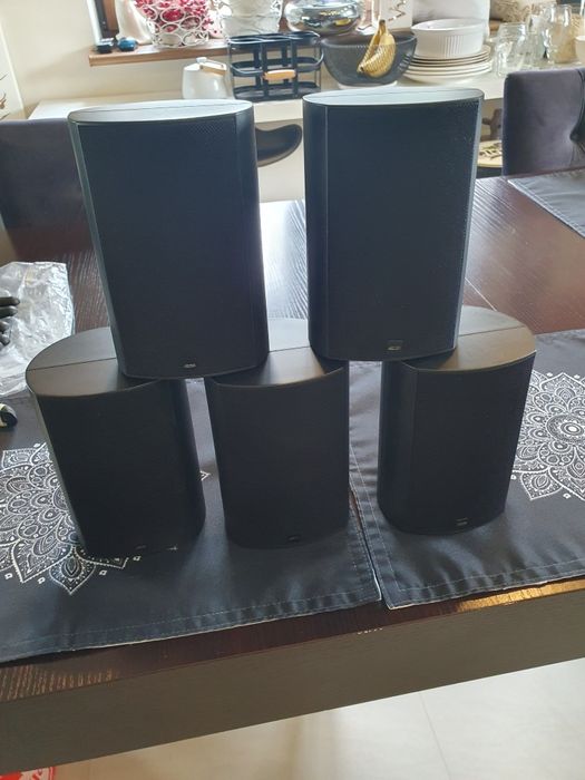 Subwoofer Jamo SW410E  plus satelitki
