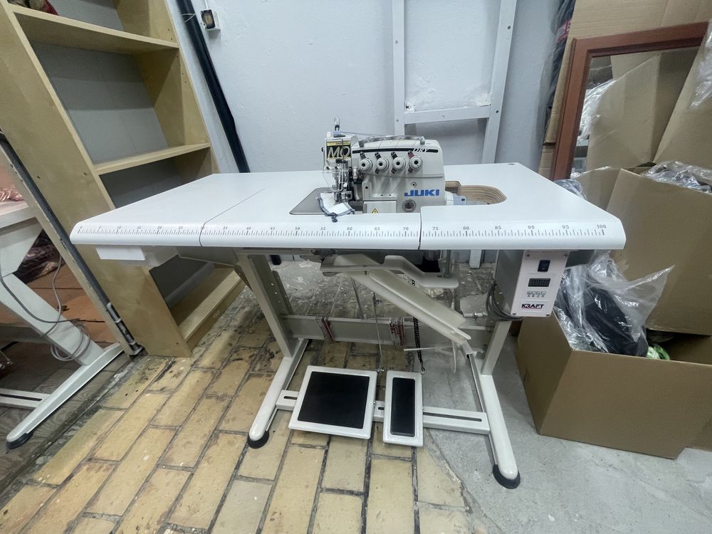 Overlock MO-6814D