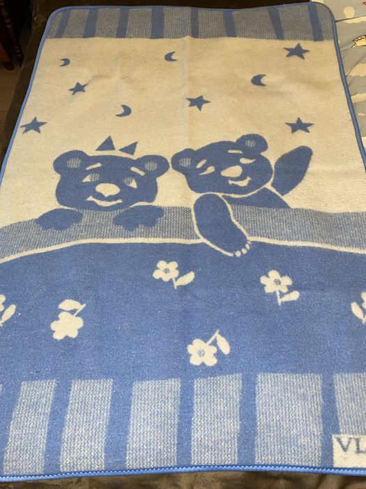 Ковдра в дитяче ліжко. Комплект білизни дитяче