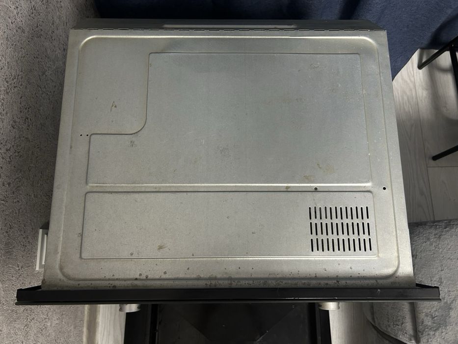 Продам духовку BEKO ( встраиваемая)