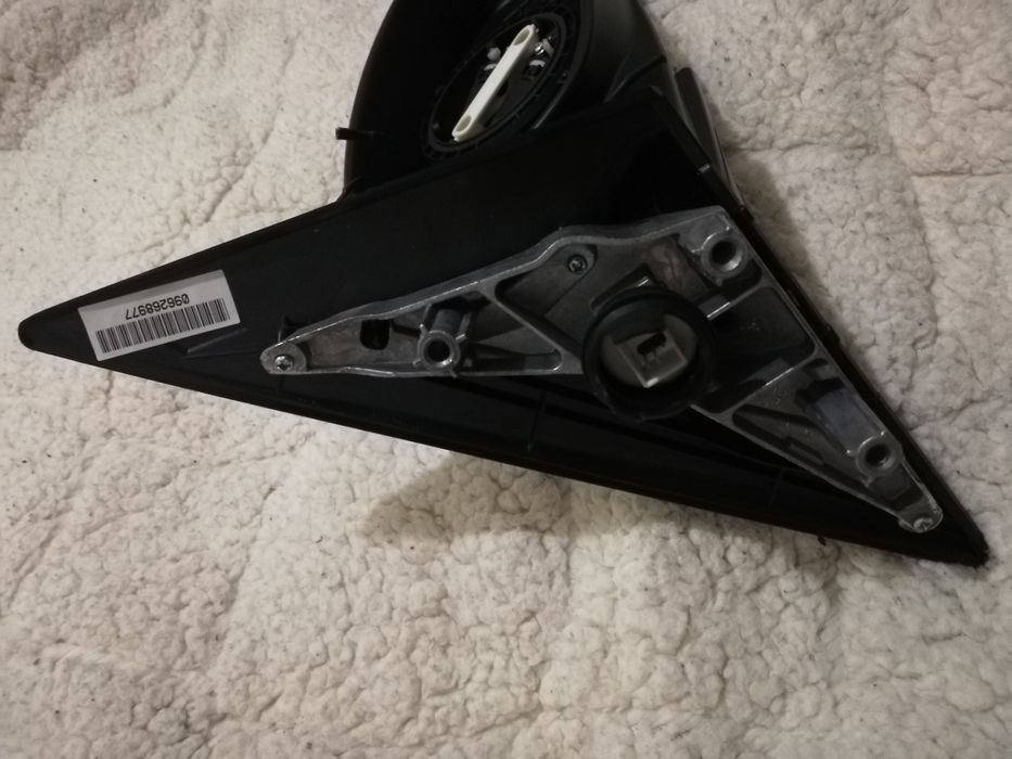 Retrovisor bmw e90 lado direito sem espelho  novo  com capa nova