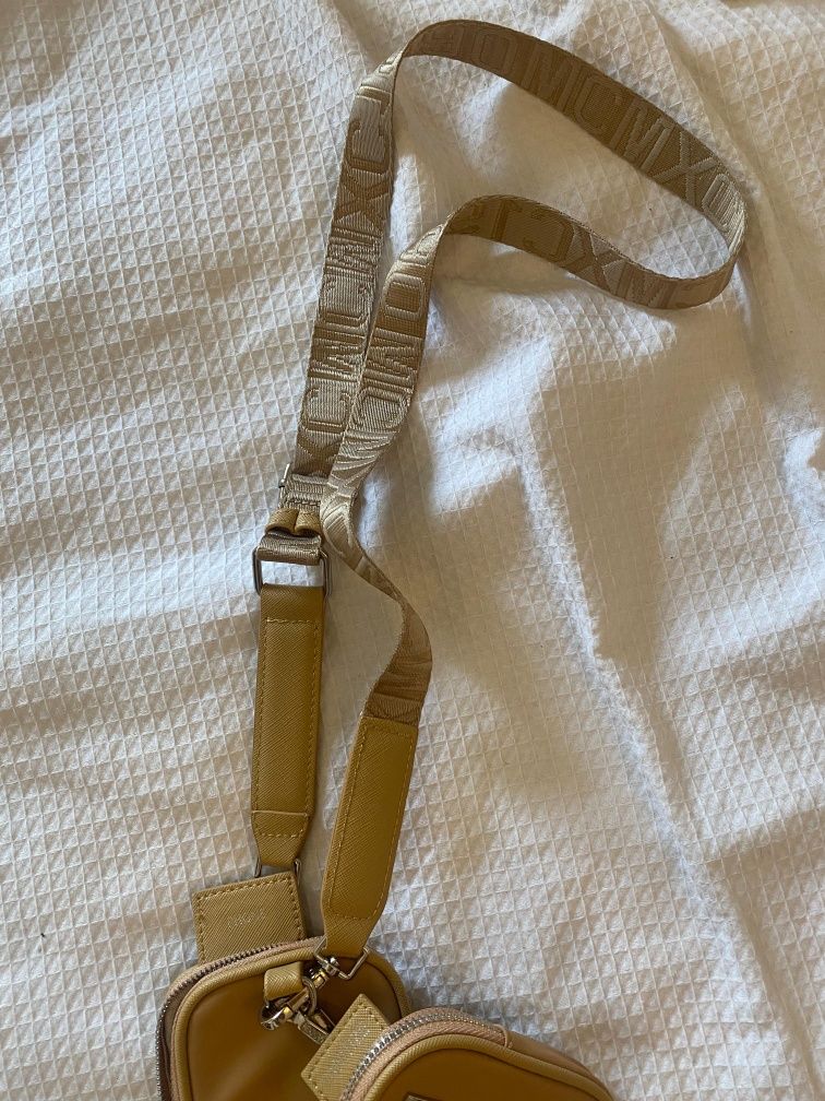Bolsa telemóvel pouch Steve madden