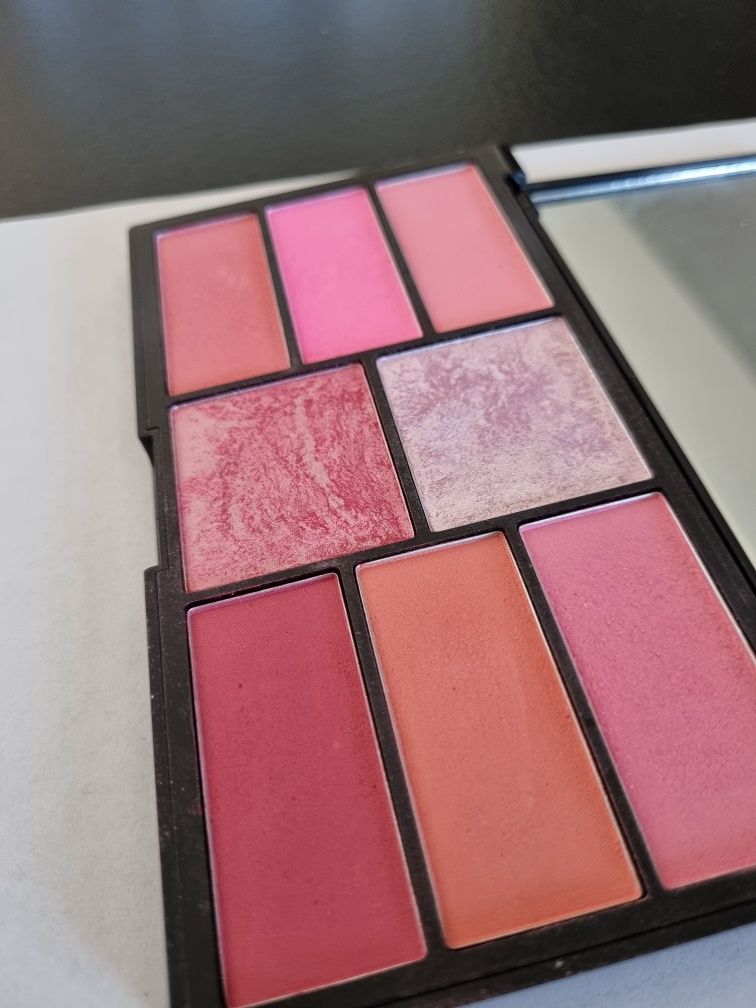 Freedom pro blush palette paleta róży