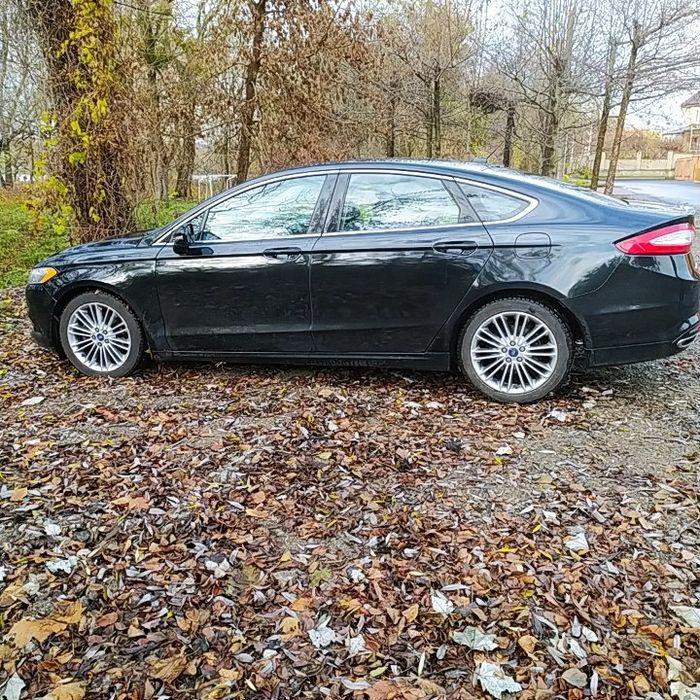 Ford fusion 2015 повний привід