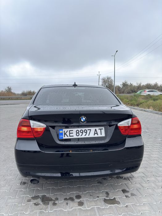 Продам BMW 3 E90 2007