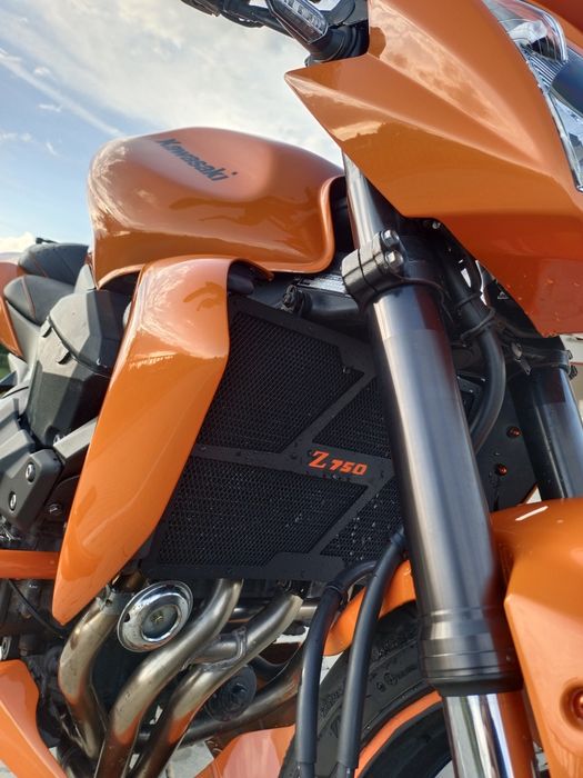 Kawasaki Z750 po serwisie, nowy lakier, dodatki