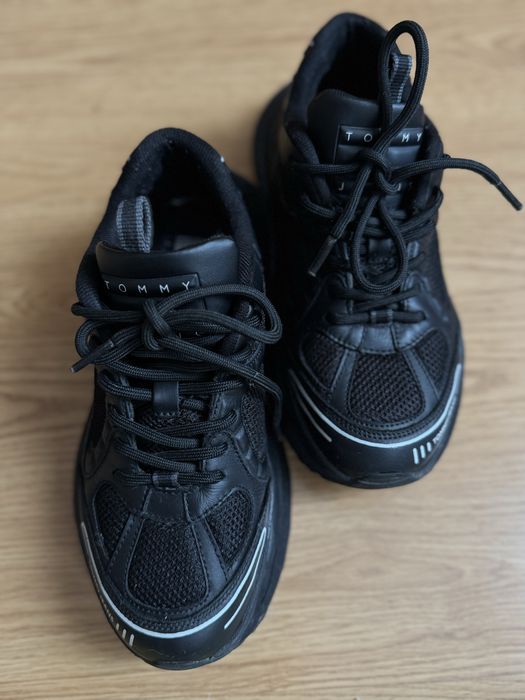 Кросівки жіночі Tommy Hilfiger