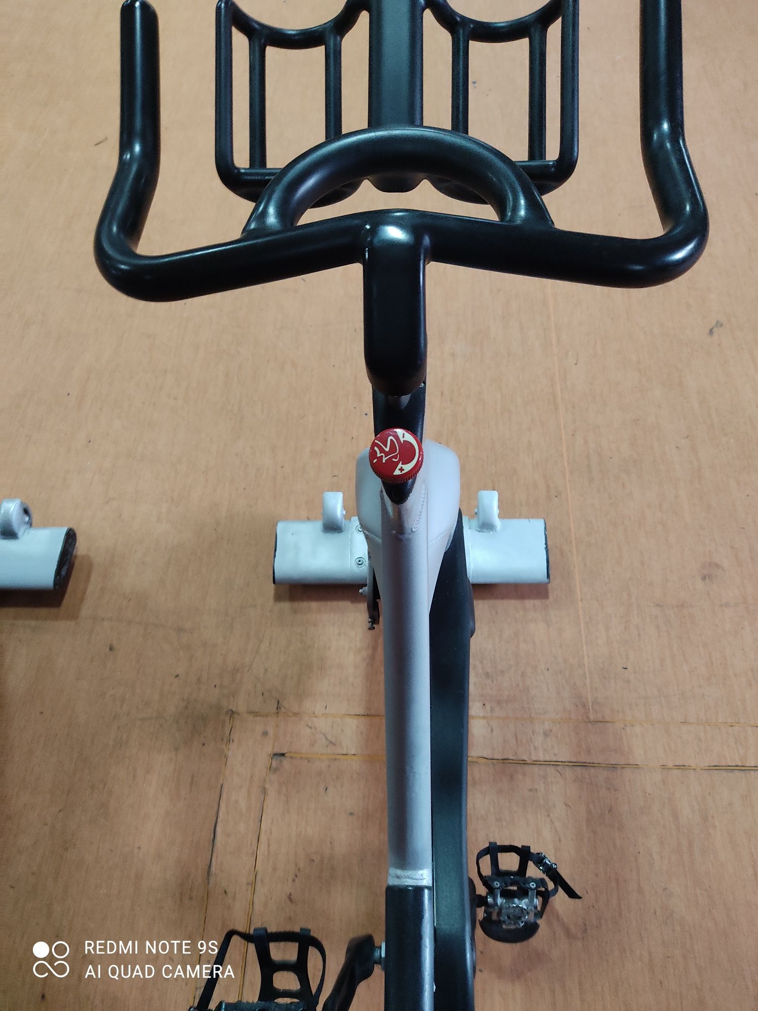 Bicicletas Profissionais de Indoor Spinning Startrac