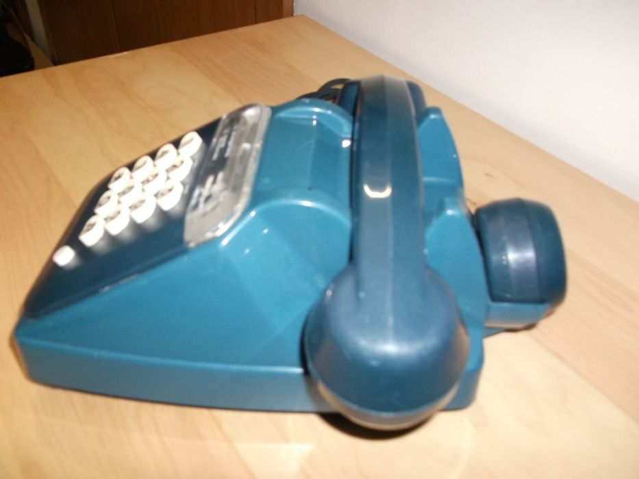 Telefone vintage com escuta dupla