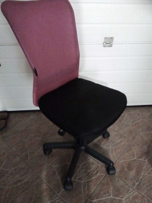 Fotel obrotowy biurowy, krzesło komputerowe