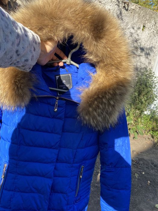 Куртка зимня xs-s. Хутро натуральне